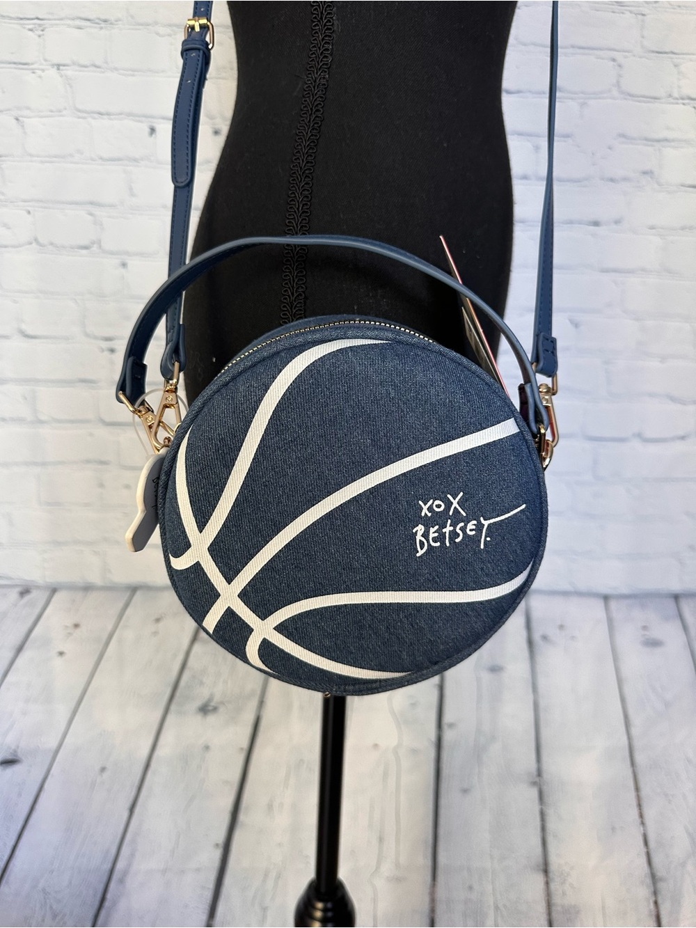 NWT Betsey Johnson XOBALLER Denim
Basketball Crossbody Bag - Rare Novelty Kitsch